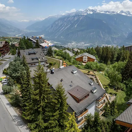 Terrasse Des Alpes.32